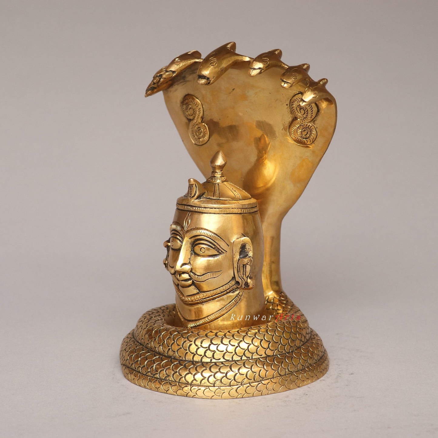 Shiva Mukhalingam Head With Nagabharanam Brass Décor
