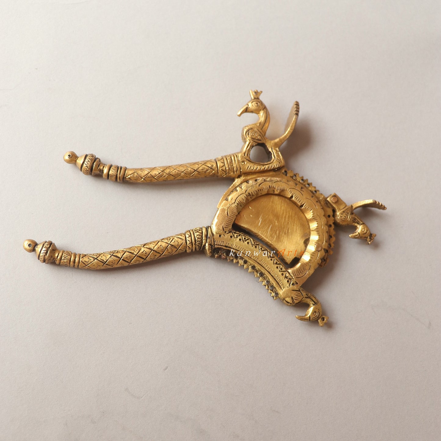 Brass nut cutter a Décor Accents