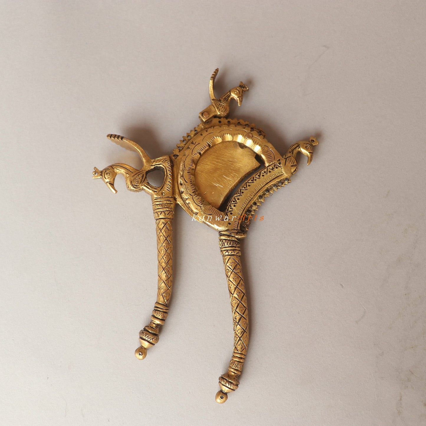 Brass nut cutter a Décor Accents