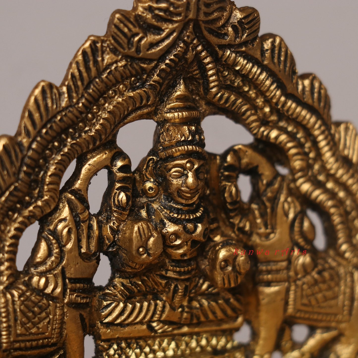 Lakshmi Oil Lamp Brass Décor Diya Figurine
