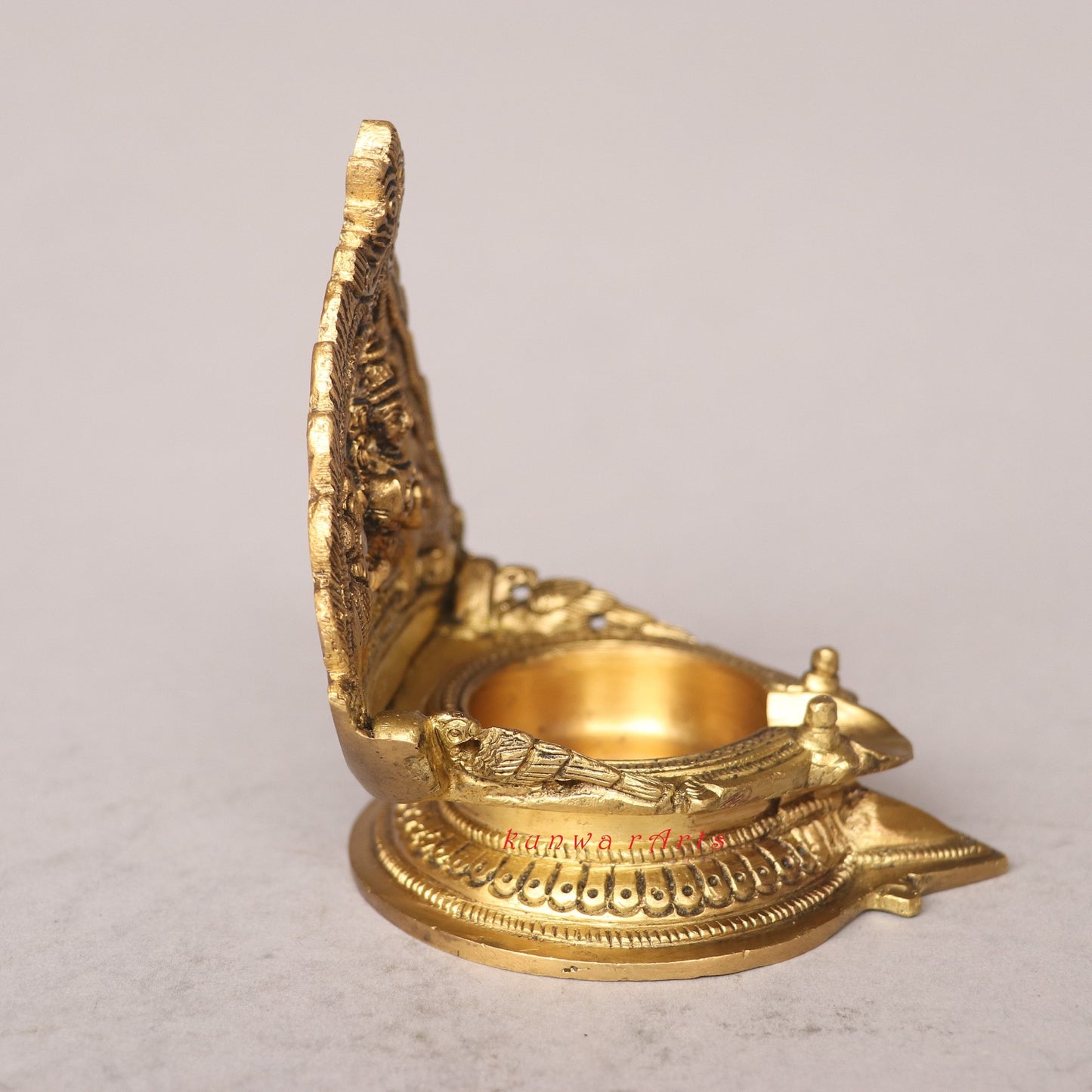 Lakshmi Oil Lamp Brass Décor Diya Figurine