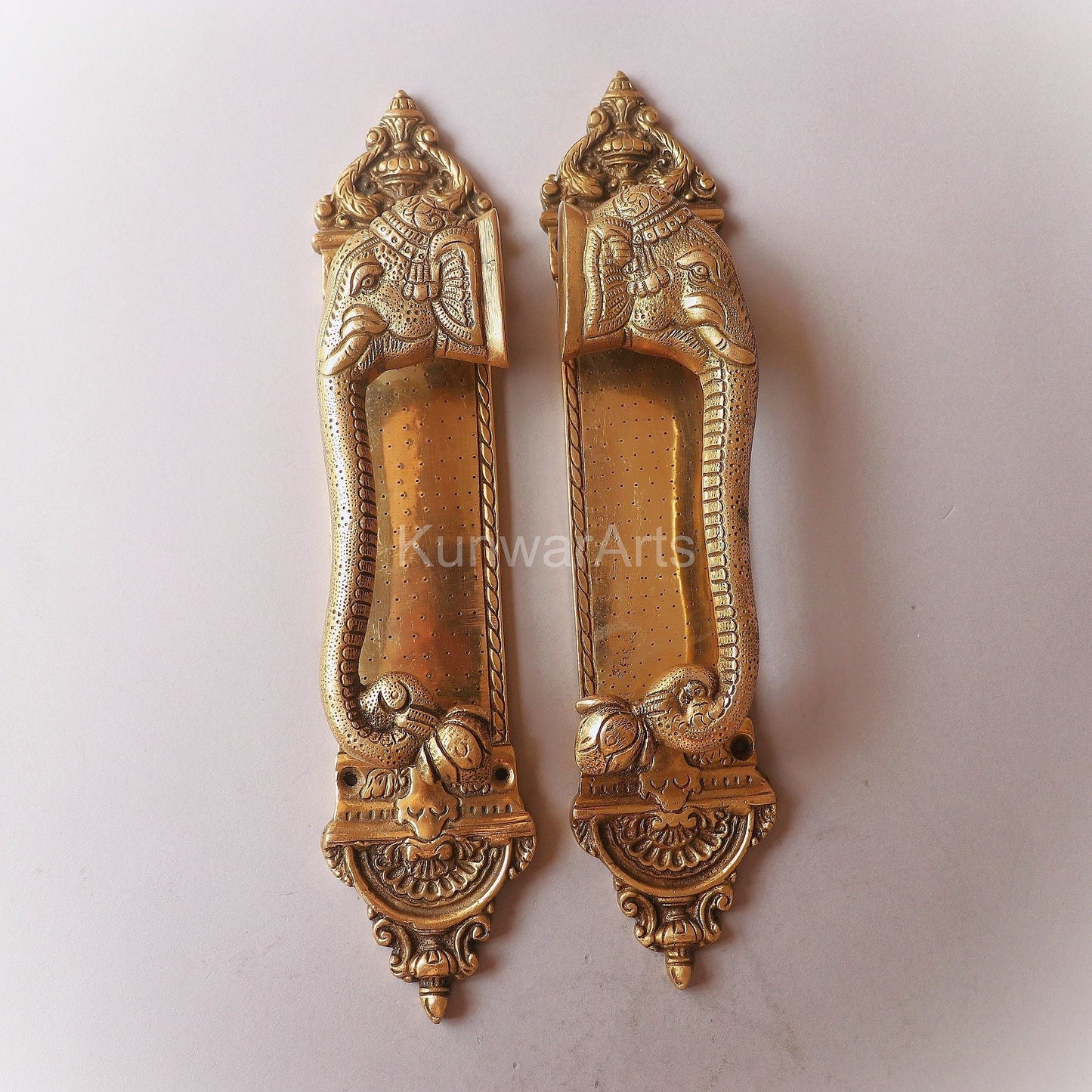 Timeless Charm of Brass Décor Door Handles