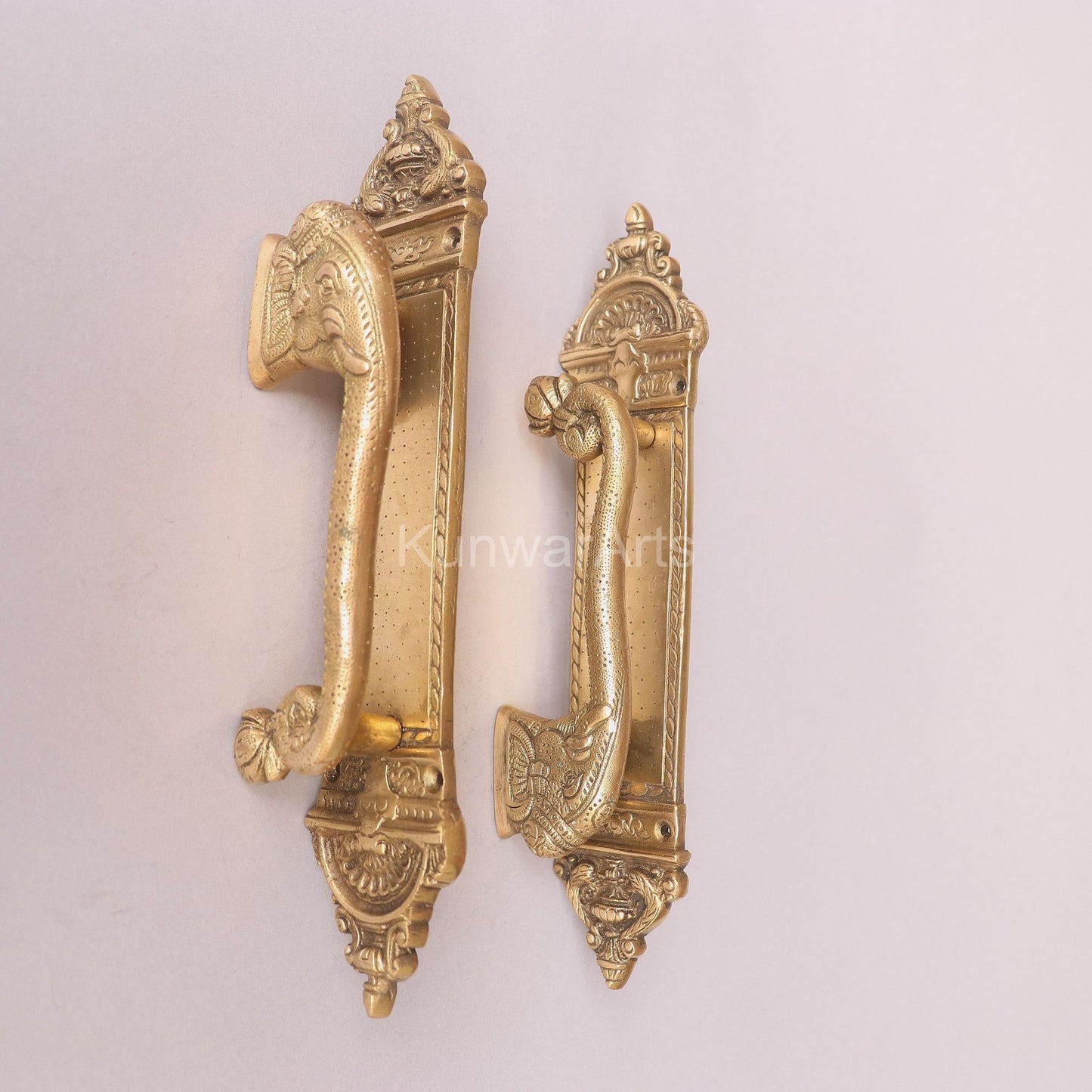 Timeless Charm of Brass Décor Door Handles