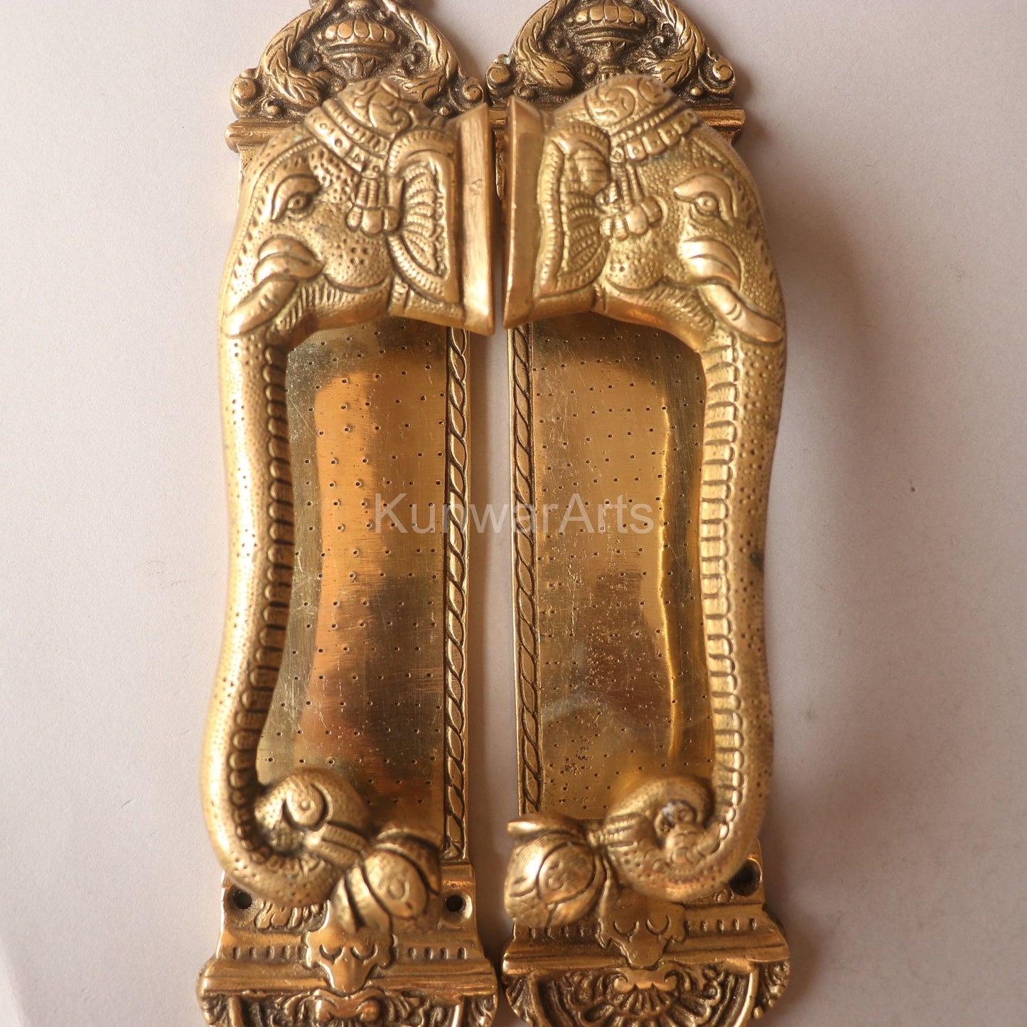 Timeless Charm of Brass Décor Door Handles