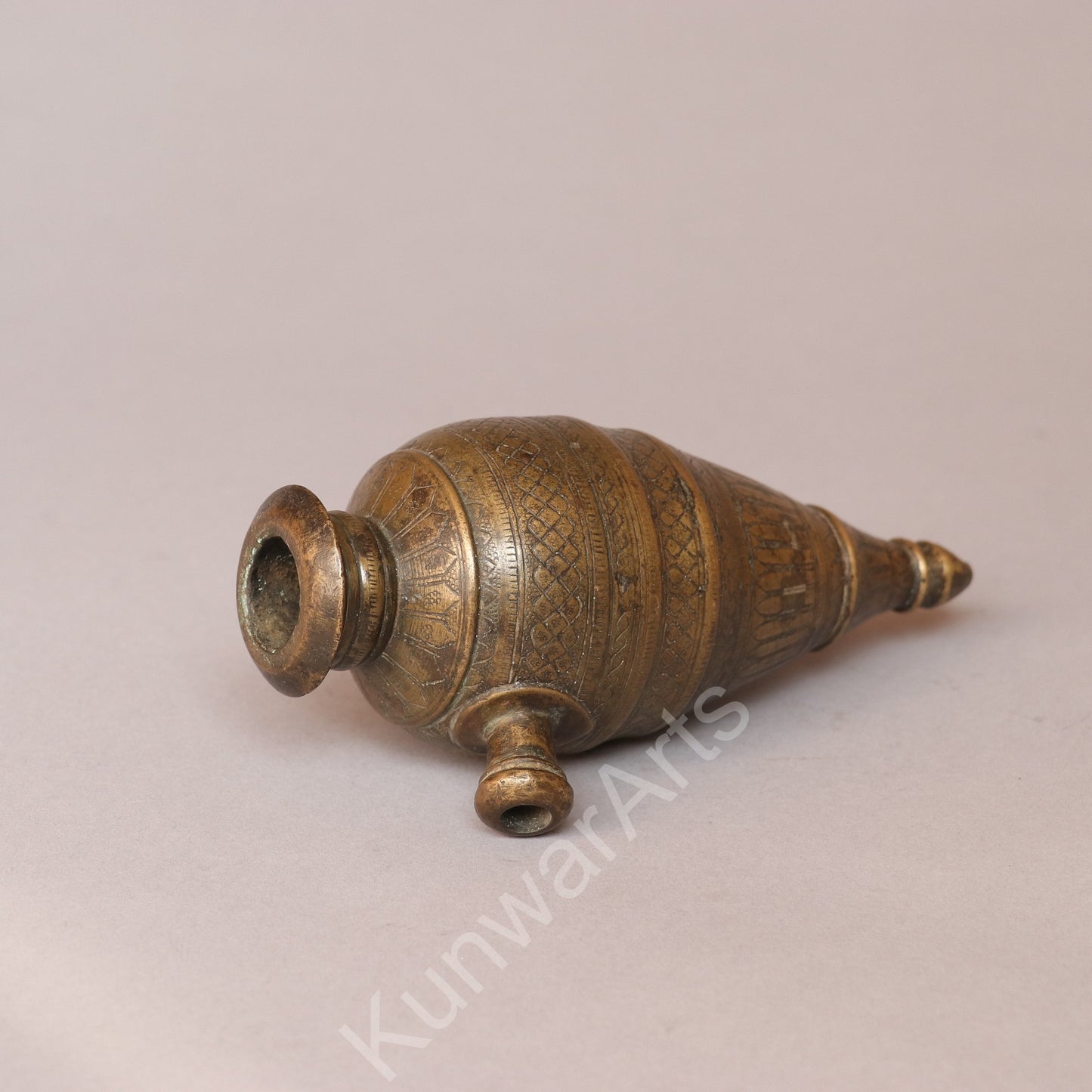 Vintage Brass Surmadani – Traditional Kohl Container