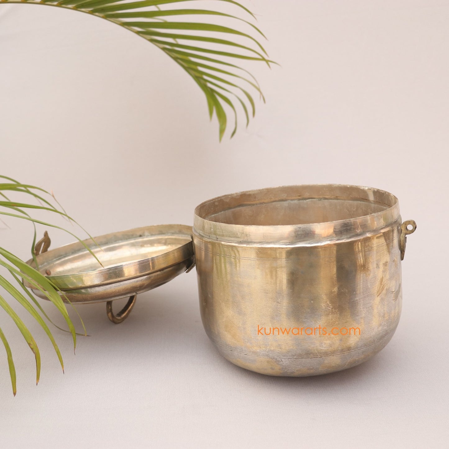 Brass Decorative Thooku Vessel Box