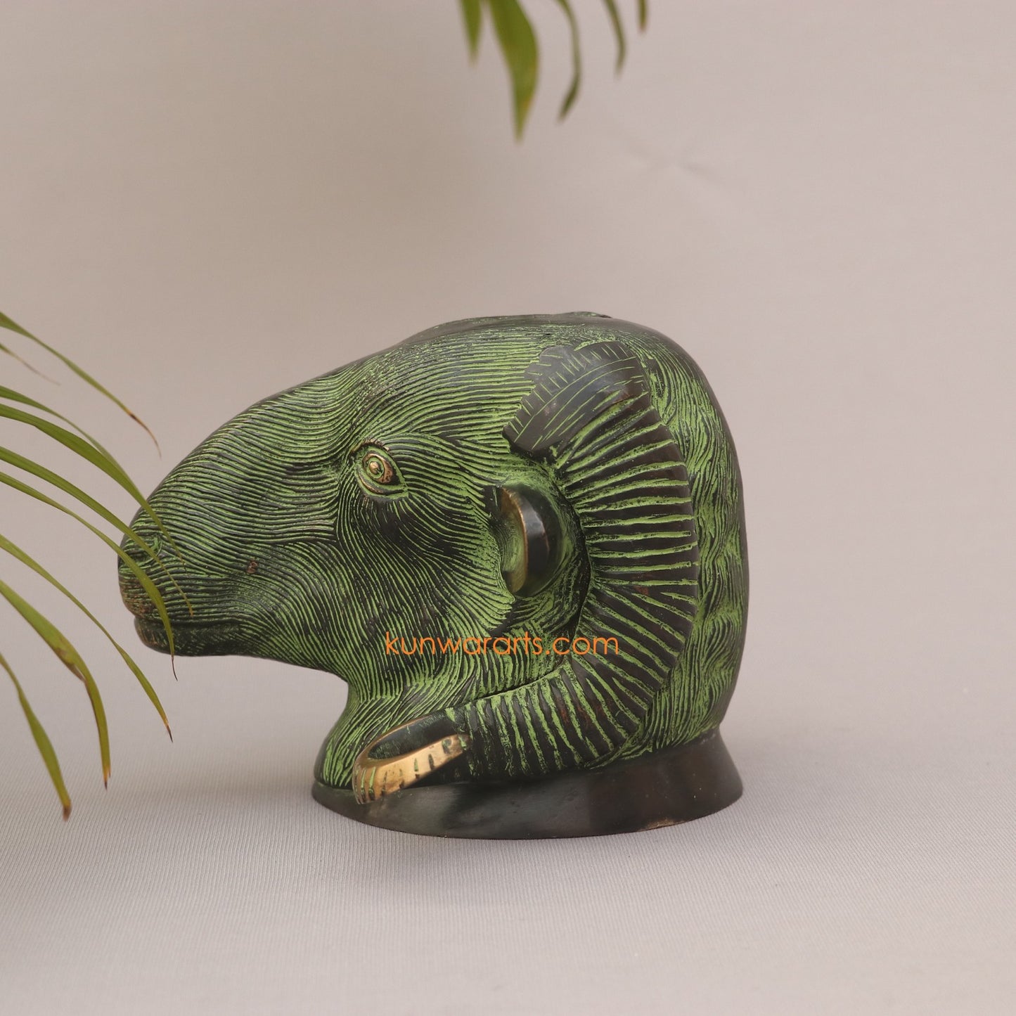 Brass Goat Head Corner Table Décor & Wall Hanging