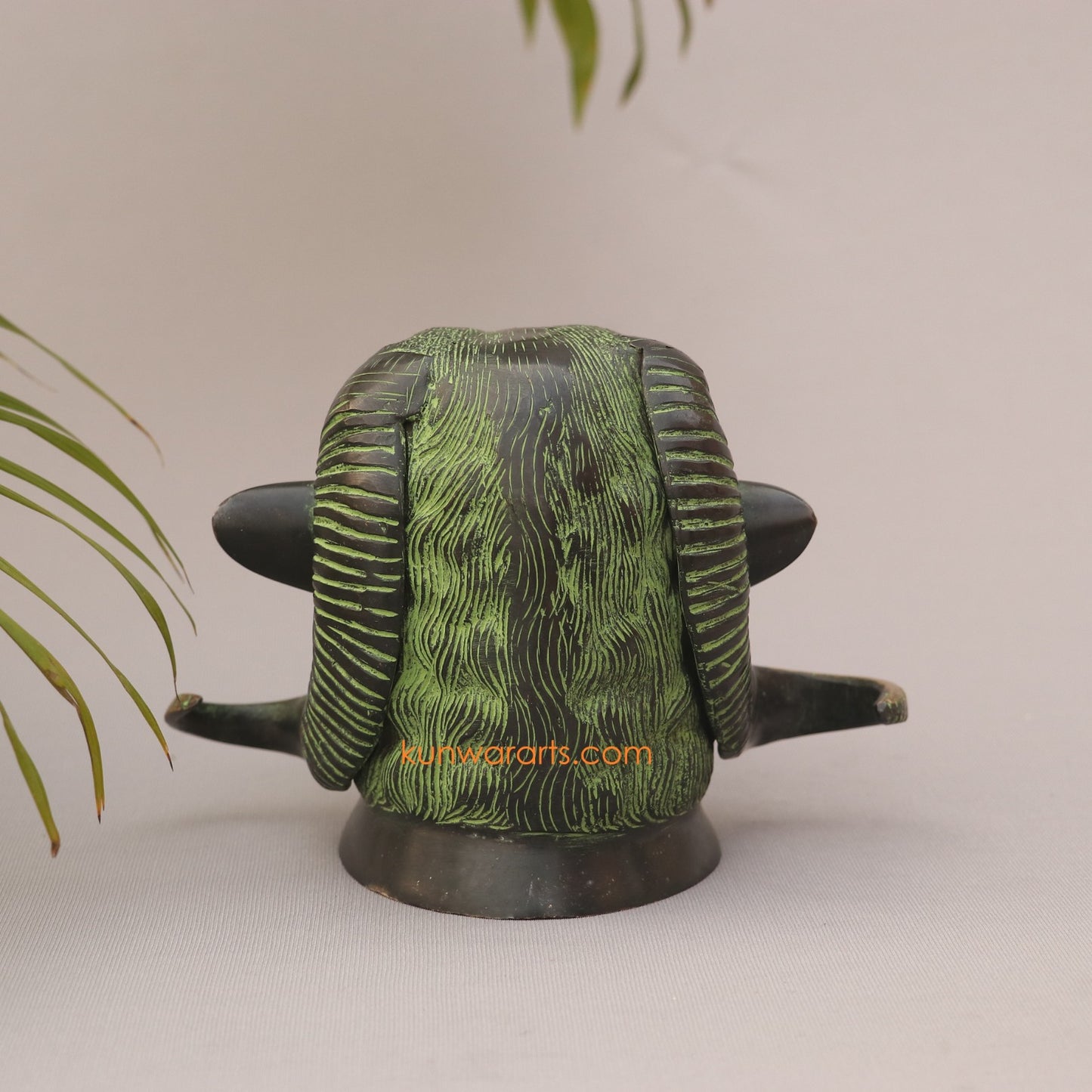 Brass Goat Head Corner Table Décor & Wall Hanging