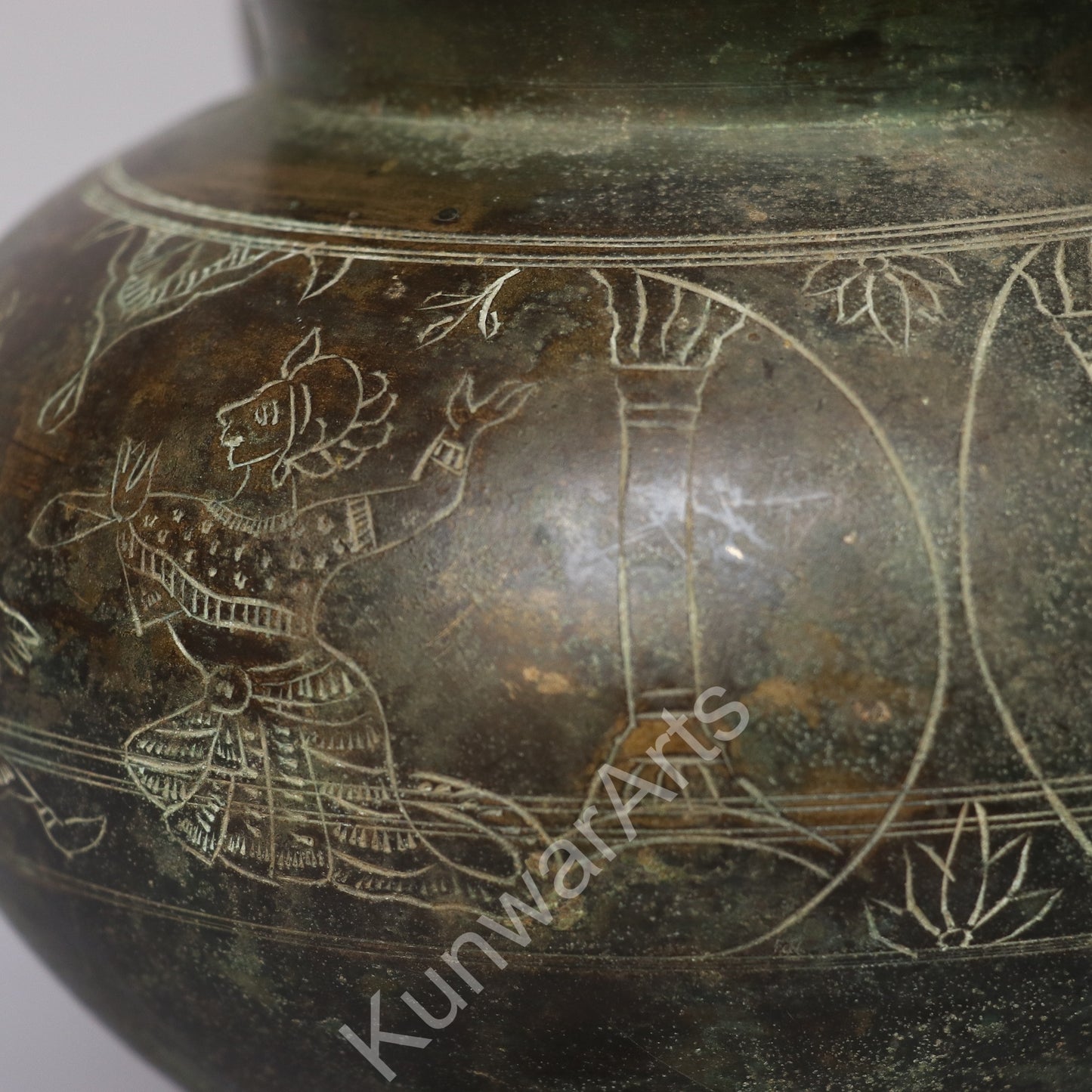 Brass Vintage Planter 20cm