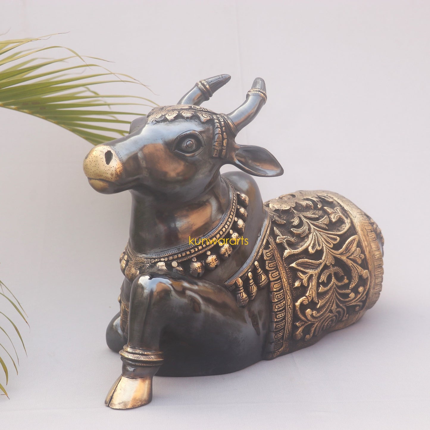 Brass meditative Seated Nandi Statue - kunwararts