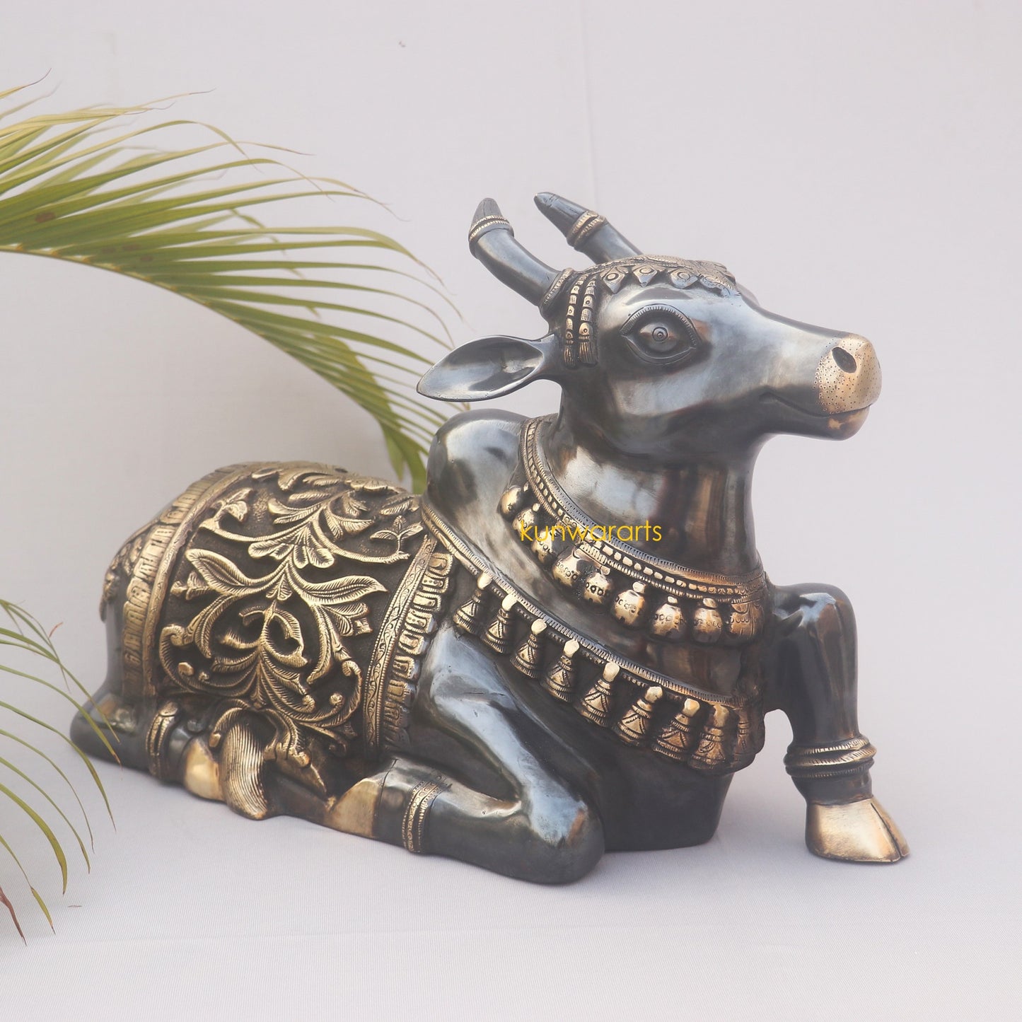 Brass meditative Seated Nandi Statue - kunwararts