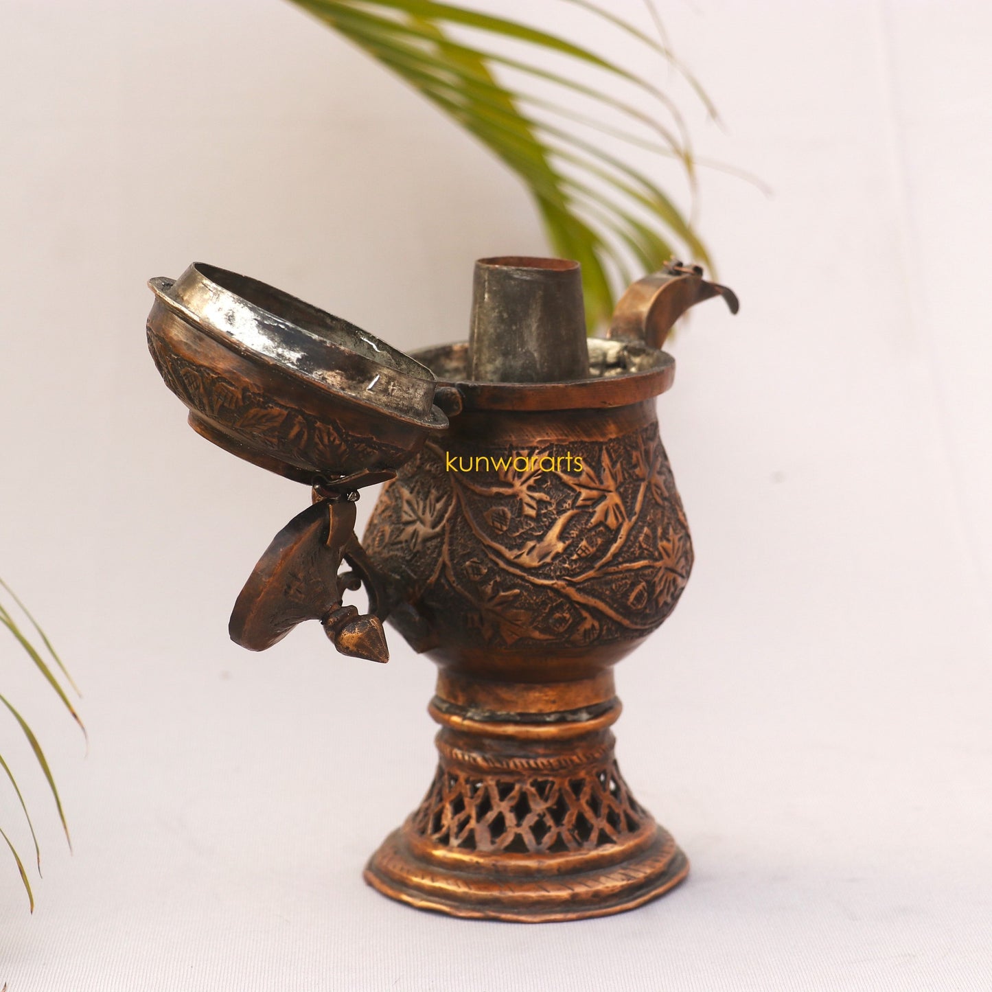 Small Copper Samavar With Tomb Floral Design