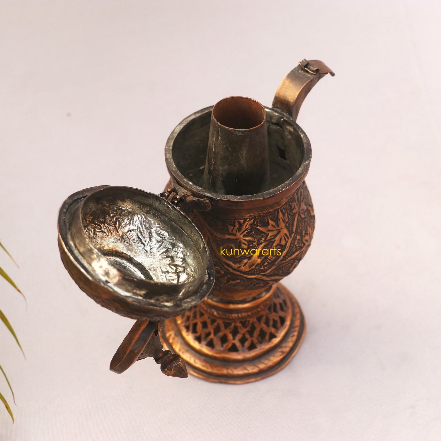 Small Copper Samavar With Tomb Floral Design