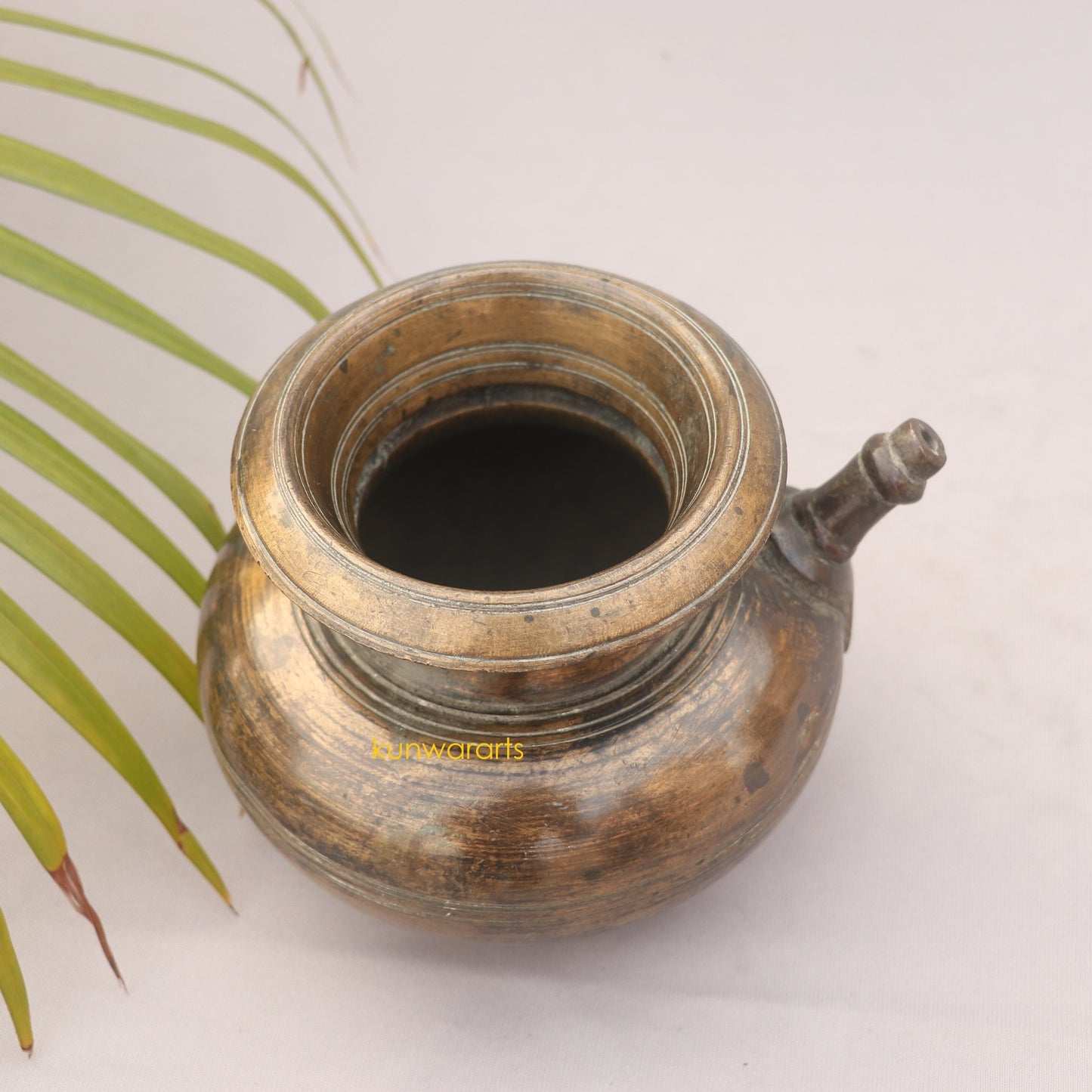 Vintage Kettle Vase (Lota) 14 cm - kunwararts