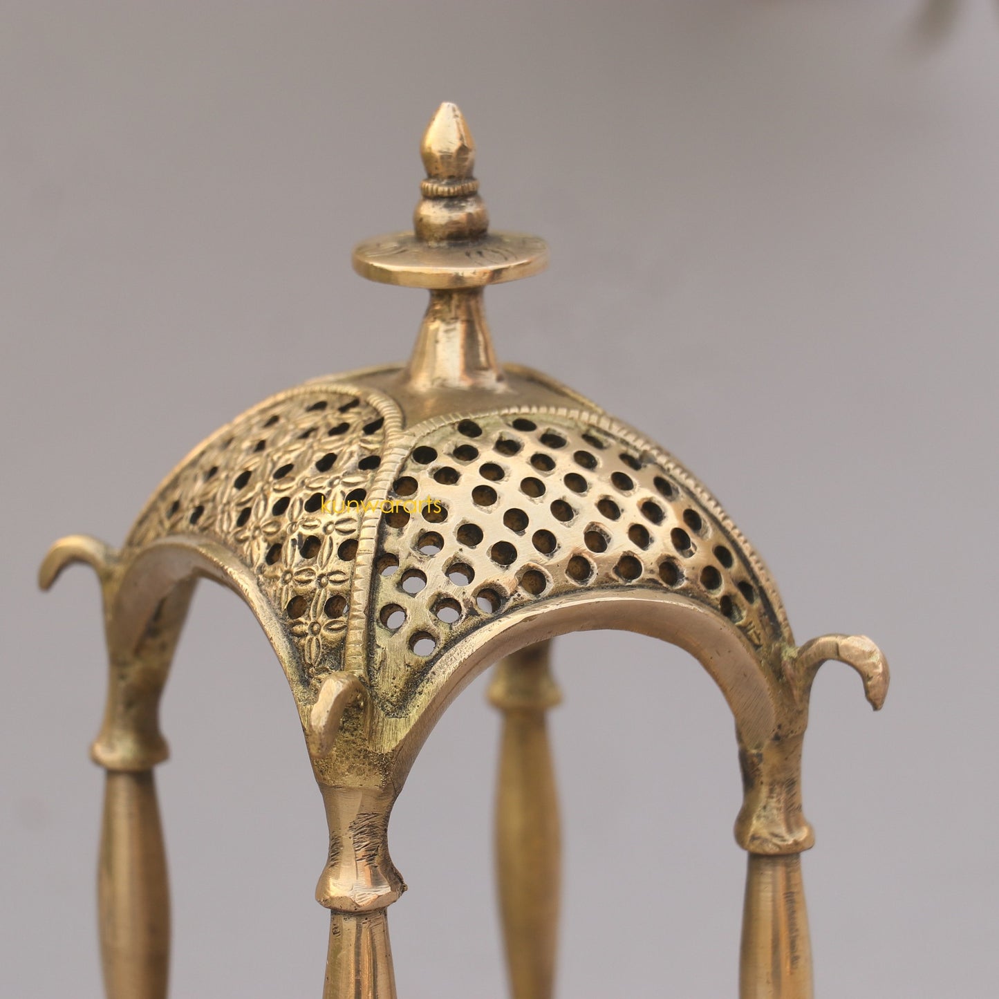 Brass Small Decorate Puja Temple Prabhavali