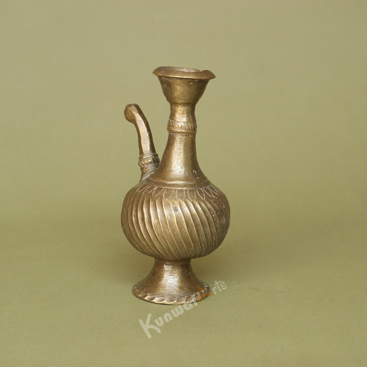 Handcrafted Vintage Brass Kettle