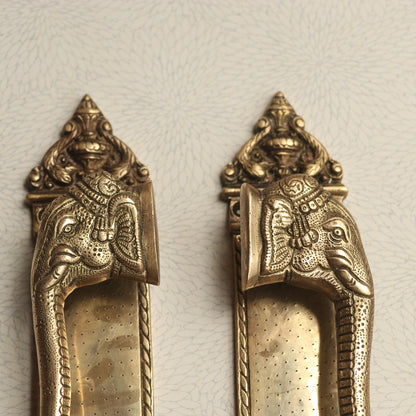 Timeless Charm of Brass Décor Door Handles