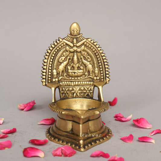 Lakshmi Oil Lamp Brass Décor Figurine