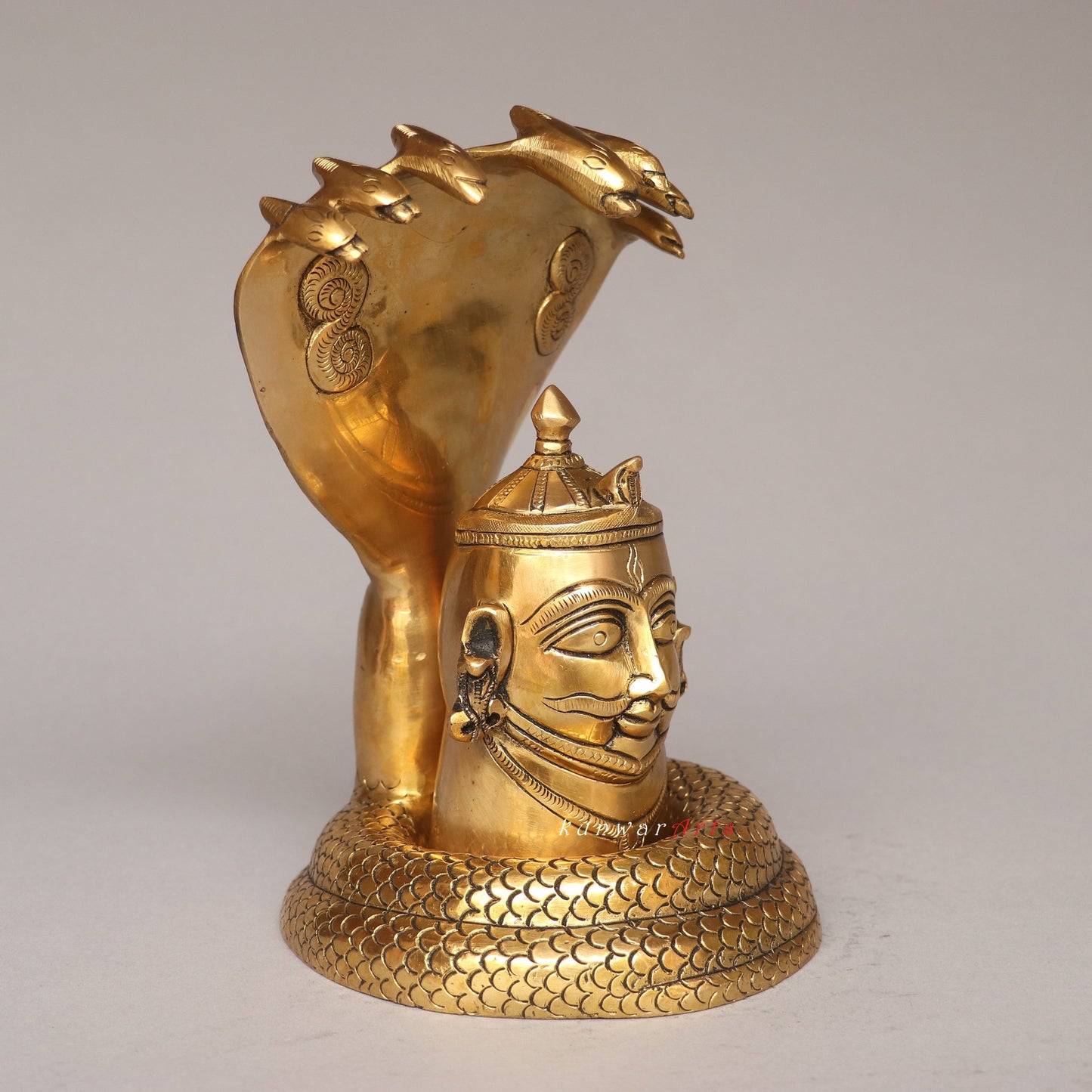 Shiva Mukhalingam Head With Nagabharanam Brass Décor