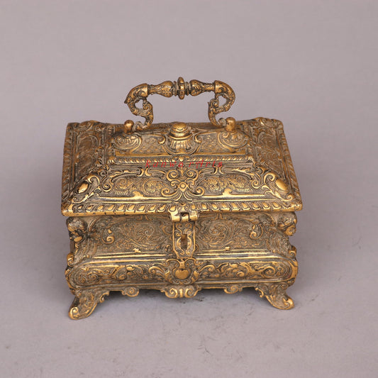 Elevating Your Decorative with a Brass Carving Jewelry Box