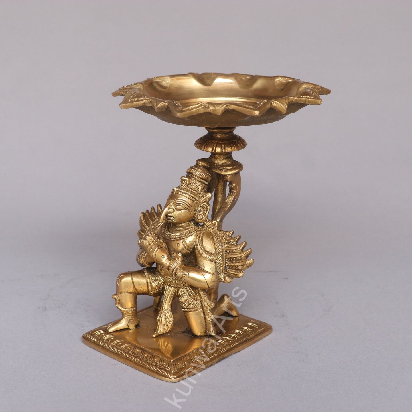 Brass Garuda Idol Décor