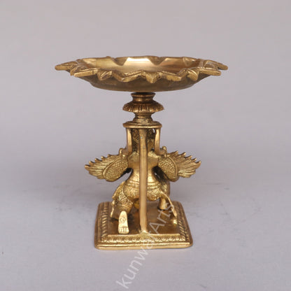 Brass Garuda Idol Décor