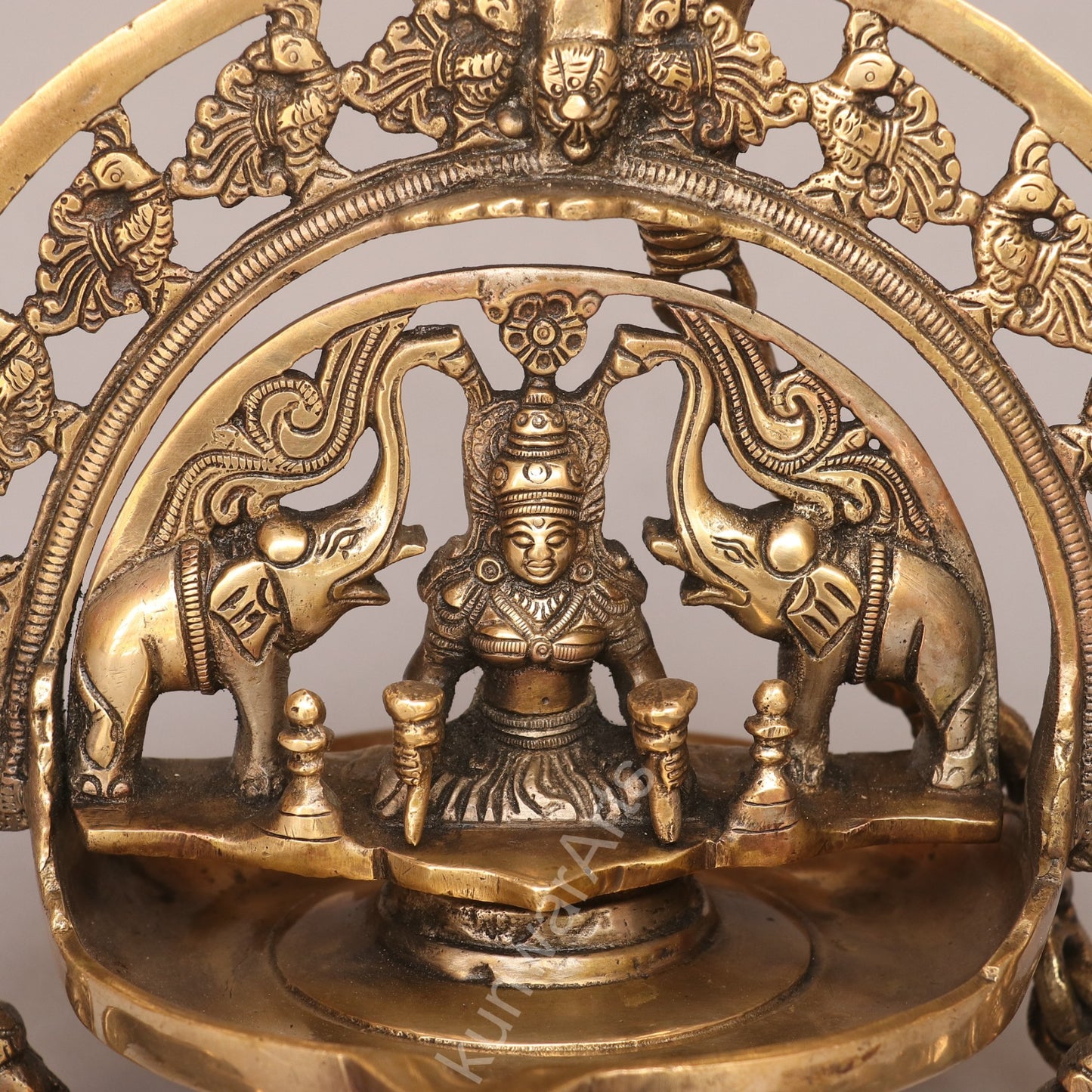 Brass Gaja Lakshmi Oil Lamp Décor Figurine