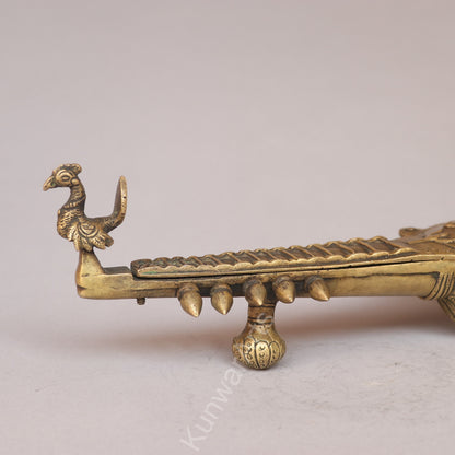 Handcrafted Brass Sitar – Traditional Indian Musical Instrument Décor