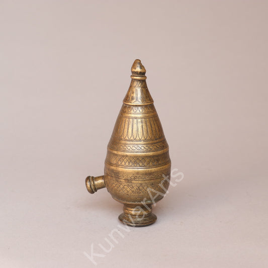 Vintage Brass Surmadani – Traditional Kohl Container