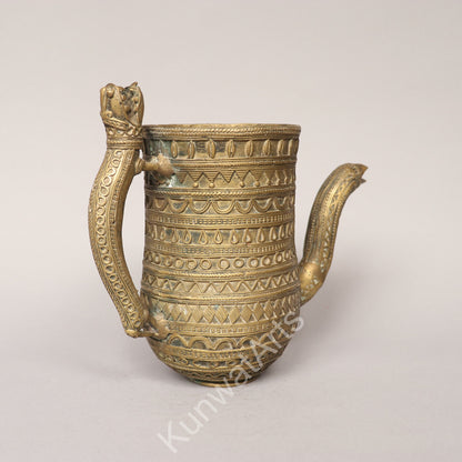 Brass Tribal pot Décor Figurine