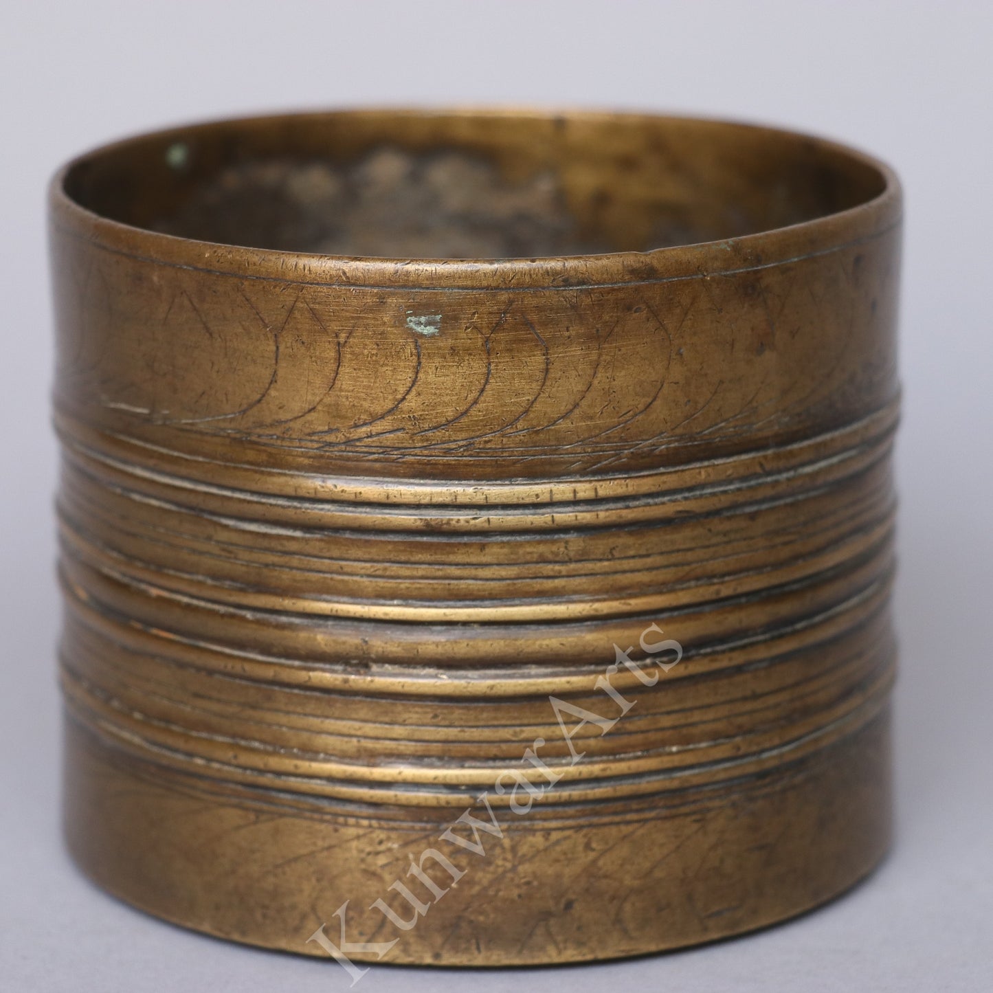 Traditional Brass Storage Container 9 cm