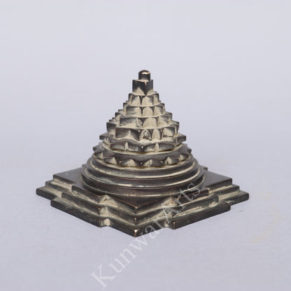Brass Shri Yantra (Sri Chakra)