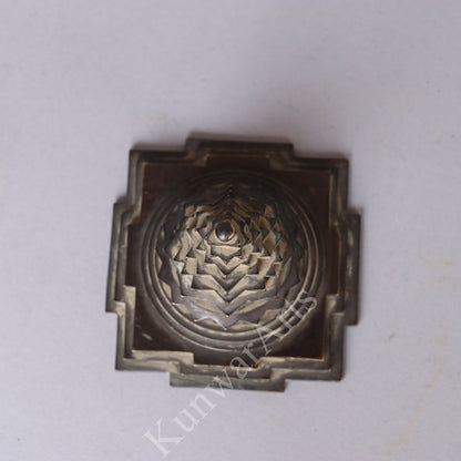 Brass Shri Yantra (Sri Chakra)
