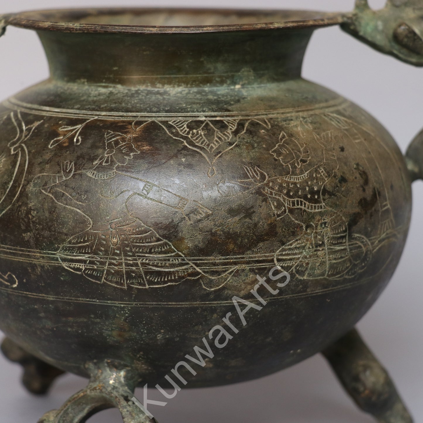 Brass Vintage Planter 20cm