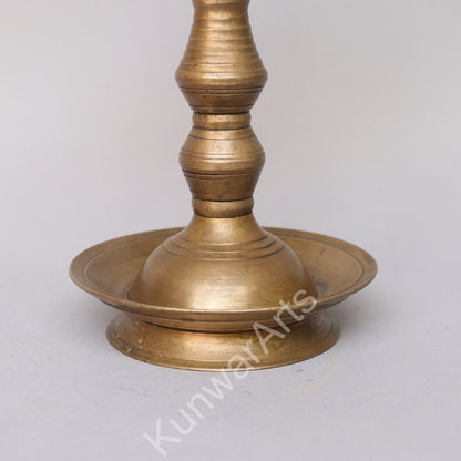 Vintage Traditional Oil Lamp 36cm