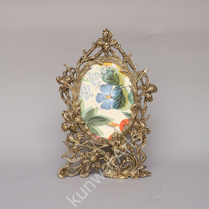 Brass Ornate Flower Photo Frame