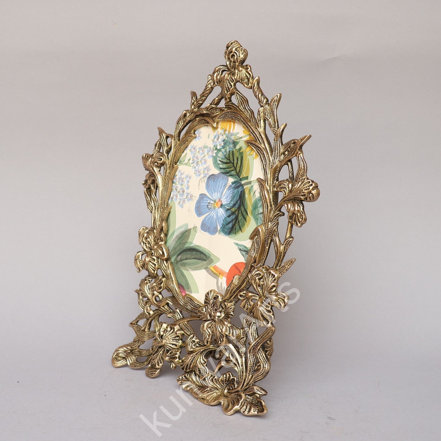 Brass Ornate Flower Photo Frame