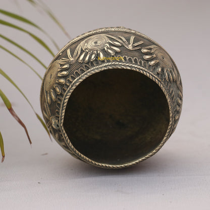 Carved Vintage Measurement Bowl (Rice Bowl)
